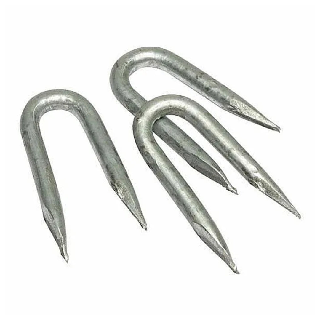 Galvanised Metal Fencing Staples