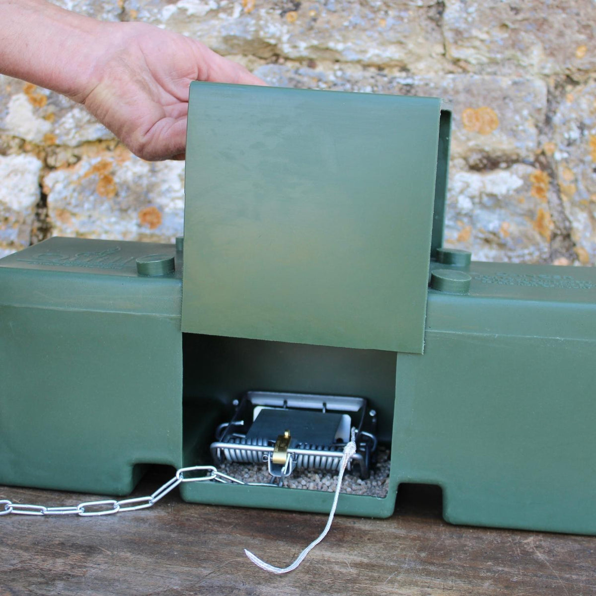Farming & Gamekeeping | Pest Control | Rat Baits, Insecticides, Vermin ...